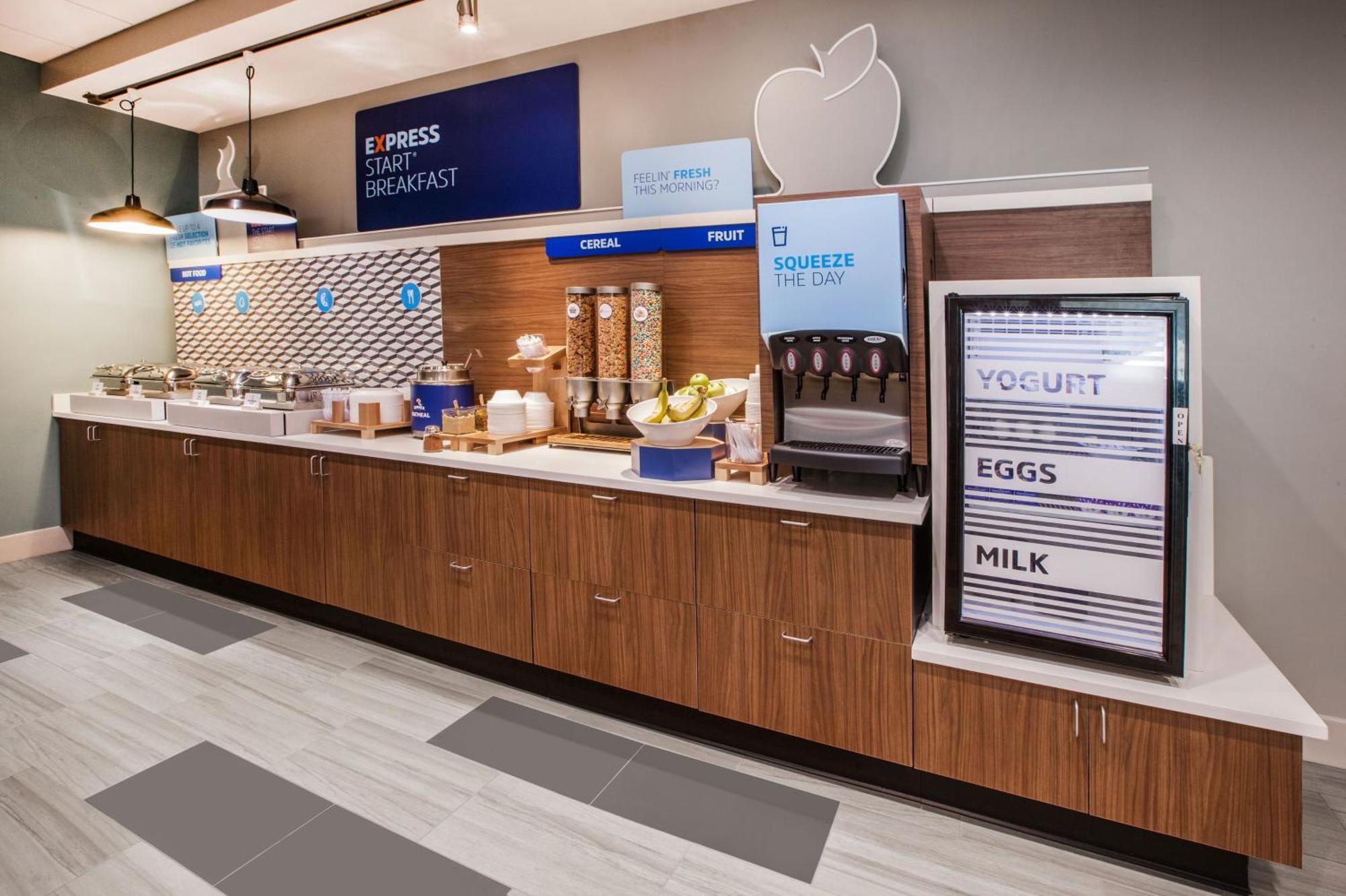 Holiday Inn Express & Suites Sebring By Ihg Екстериор снимка
